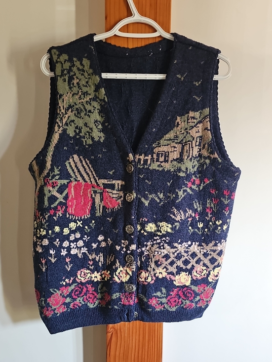 Sweaters - Classic Navy Scenic Knit Vest - Women Sweater